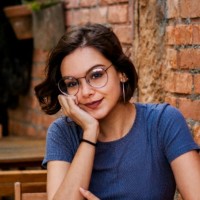 Débora Maciel Sá Freire