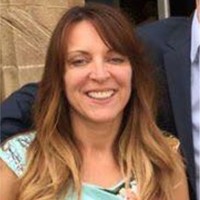 Linda Barnes