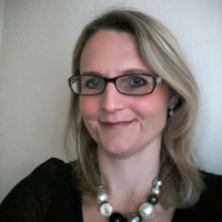Amanda Holland