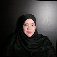 Dhini Adinda