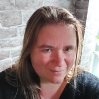 Nicole Van Geldorp