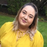 Rebecca Knott