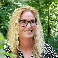 Marlies Helman