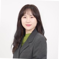 신유정