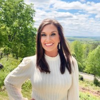 Jessica Baker, Cpa