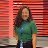 Julia Fernandes