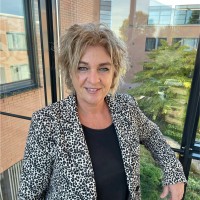 Brenda Van Loenen