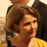 sophie henderson