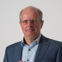 Dr. Gerhard Henssen