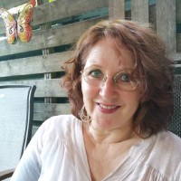 Ellen Voigt
