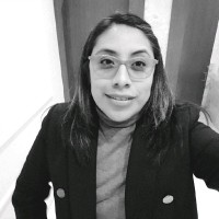 Estela Salinas