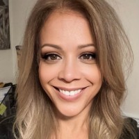 Judy R Cruz