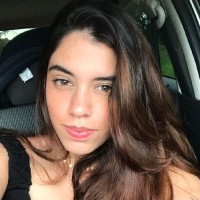 Ivy Oliveira