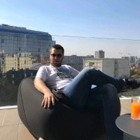 Немања Томић