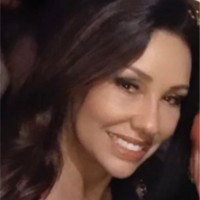 Andrea Gomes