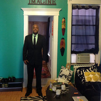 Mr. Robert Campbell