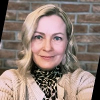 Jenni Mäkelä