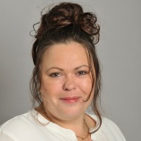Monique Van Der Meer