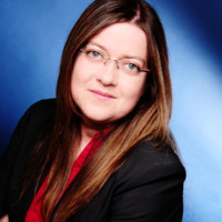 Dr. Carolin Witek