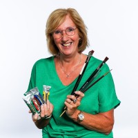 Helga Veltien