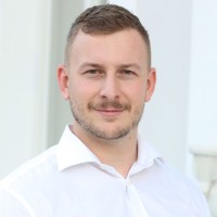 Milos Oksa