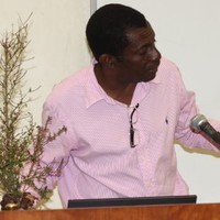 Dr Anthony Richards