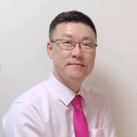 Caeslo (Yong Wook) Kim
