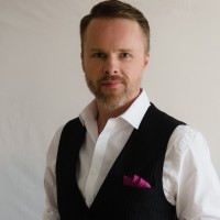 Colin Ainsworth