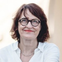 Dr. Christa Uehlinger