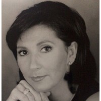 Marina Hutchinson
