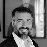 Damián Flores Cacho