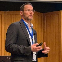 Dr. Richard Peterson