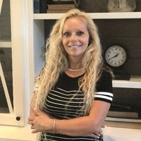 Rhonda Roth