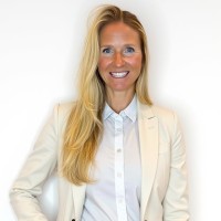 Karine Martineau