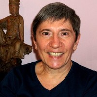 Linda Squires