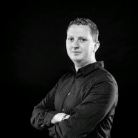 Bram Bakker