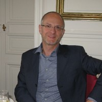 Yves Schmidle
