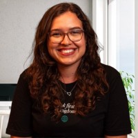 Larissa Cabral