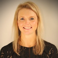 Julie Hogan