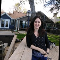 Iliana Correa, Mba