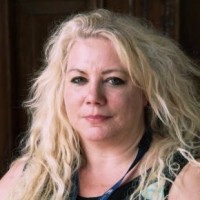 Lesley Tyler