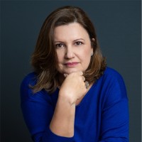 Mônica Araújo