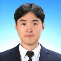 조진웅