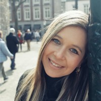 Roos Van Houdt