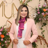 Flor Núñez