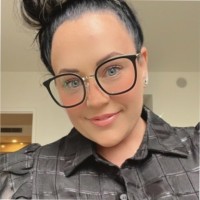 Elyse Holloway