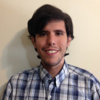 Carlos D Romero G