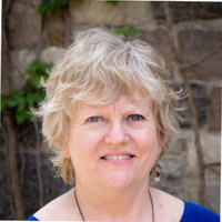 Julie Dean, MA TESOL