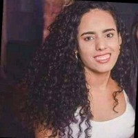 Thais Faria