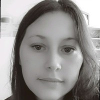 Aline B.